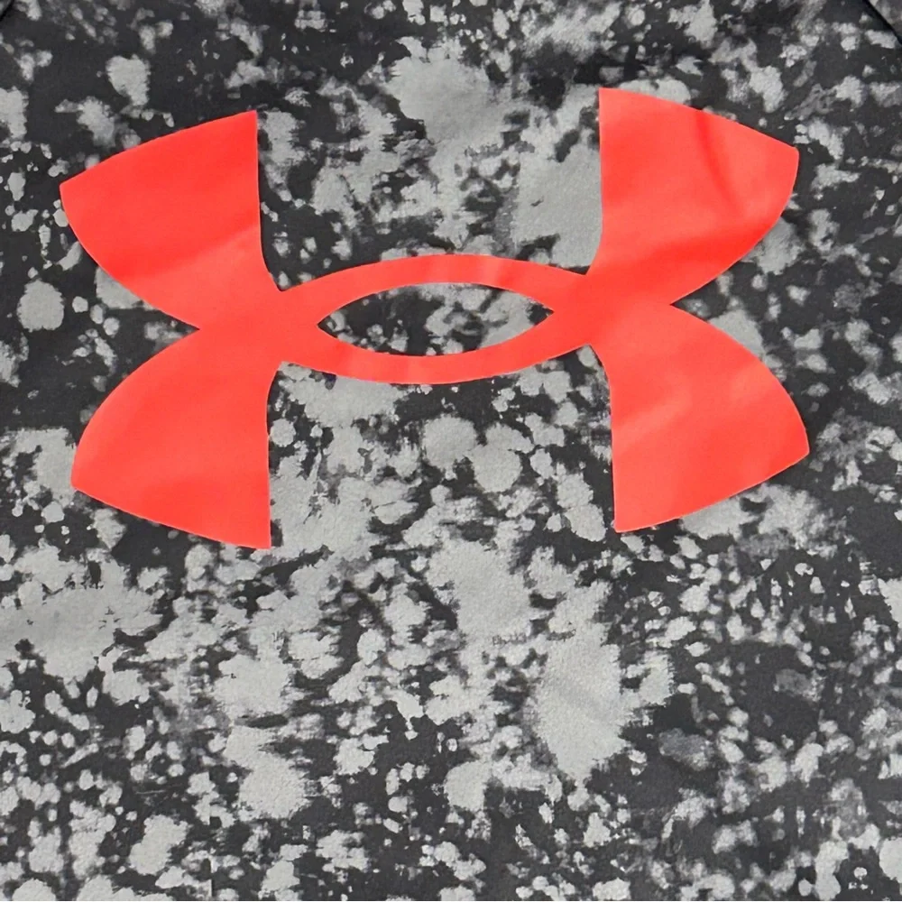 Under Armour shirt size YM 10-12